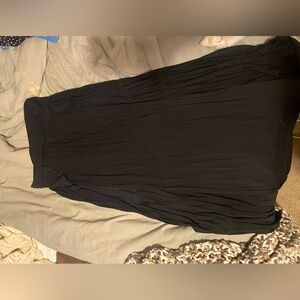 Elegant Black thigh skirt